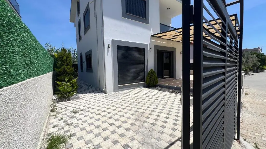 Villa in Karagedik